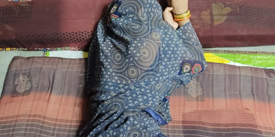 Witness Indian Bhabhi Ki Staggering & Indian Bhabhi was By Hubby Clear Vid
