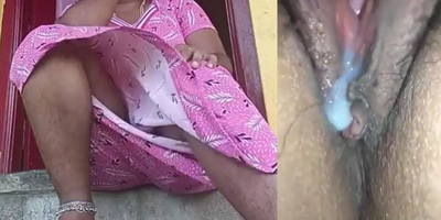 Hot Indian Stepmother Caught Red-handed: Stepson Licks Her Wet Pussy While She