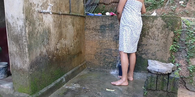 Sadunika91 gets a public rolling in money & esurient solo session with a hefty